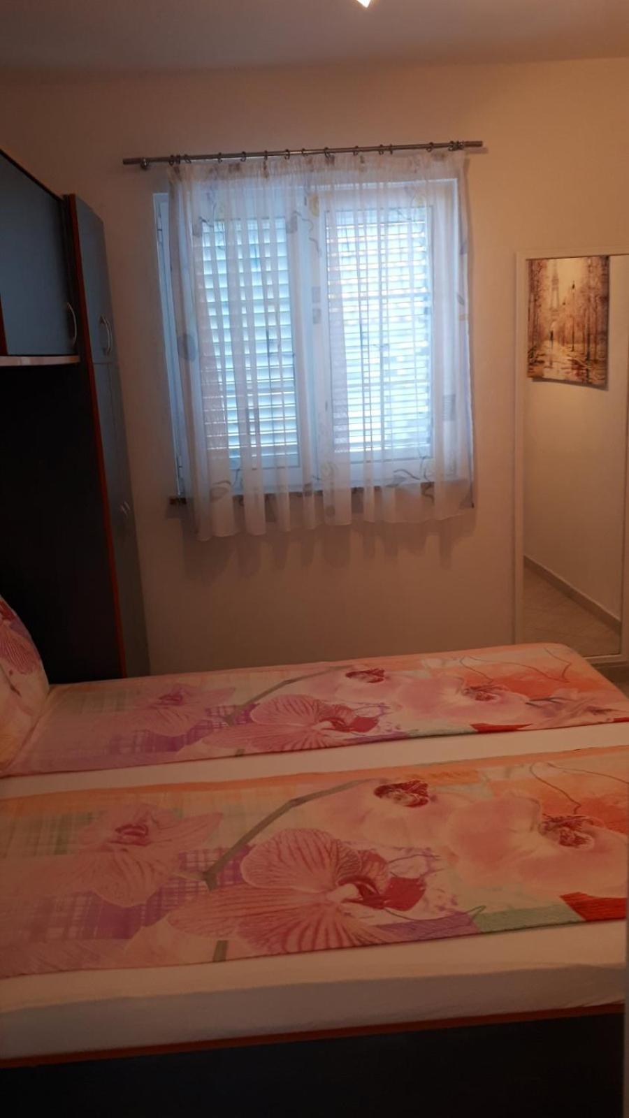 Apartmani Kalinic Bijela Habitación foto